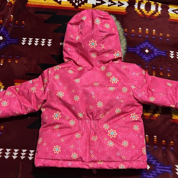 Baby girl winter jacket - Picture 2 of 3
